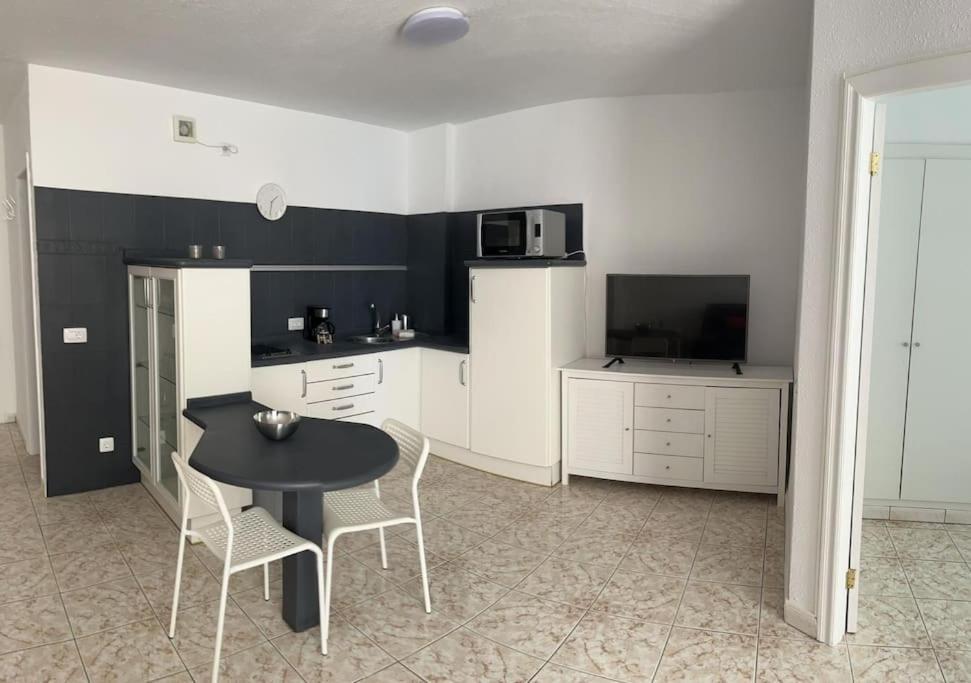 Heyhome Lynn 306 Los Cristianos  Exterior photo